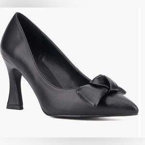 Torgeis Tamrina Black Women's Heels with Bow Detail‎